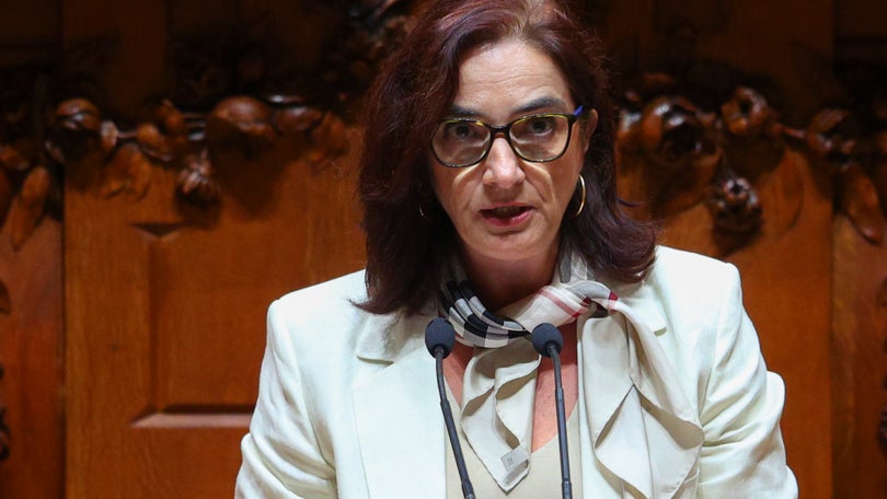 Imagem de Estudantes bolseiros deslocados podem receber apoio de alojamento de 5.000 euros anuais