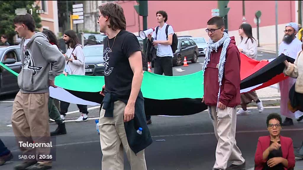 Centenas saem à rua em Lisboa contra escalada do conflito na Faixa de Gaza