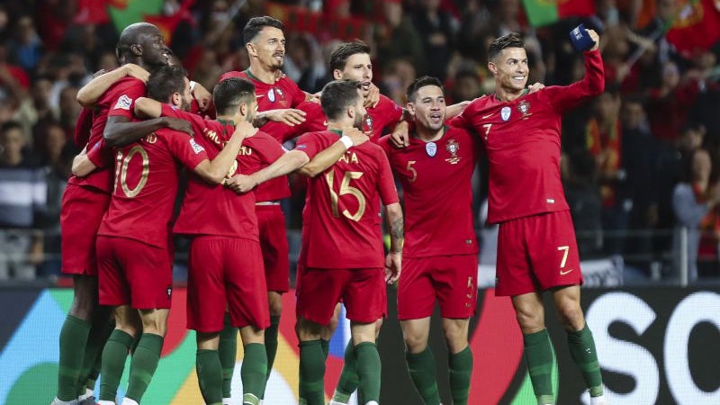 Imagem de Covid-19: Seleção dá metade do prémio de qualificação do Euro2020 ao futebol amador
