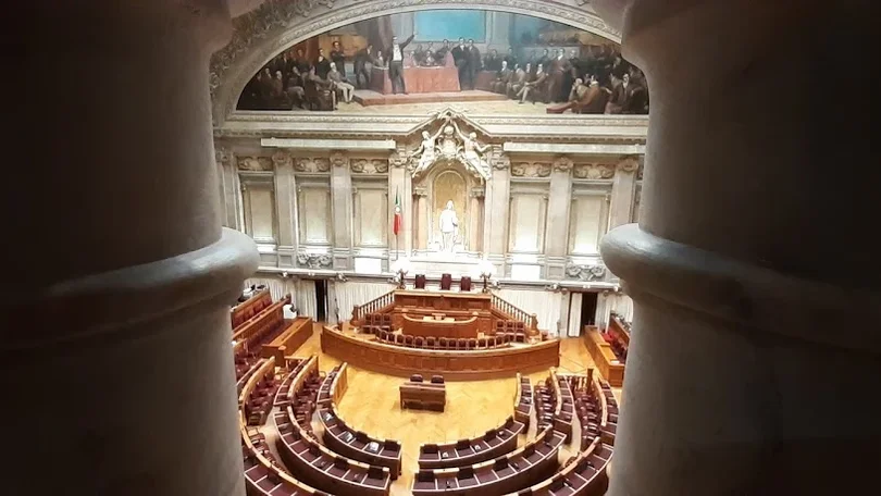 Debate na generalidade começa hoje com a aprovação da proposta garantida pelo PS