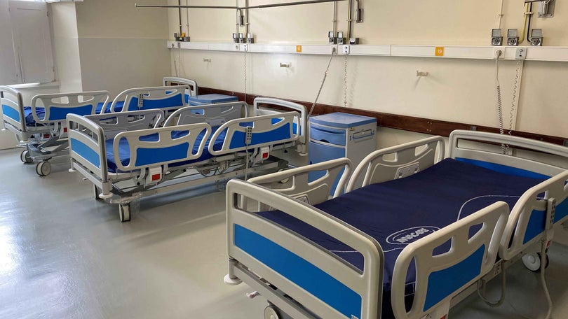 Imagem de Governo dos Açores disponível para receber doentes do continente