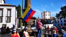 Imagem de Venezuelanos acompanham com preocupação a `Crise na Venezuela`