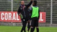 Imagem de Costinha quer uma equipa competitiva e ambiciosa