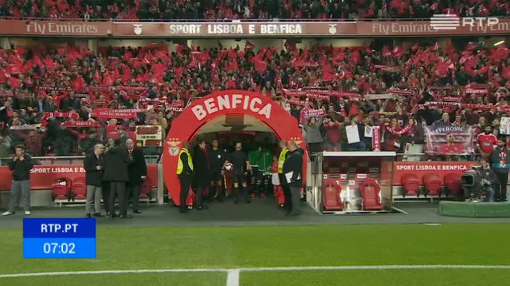 Benfica foi punido com interdi��o do Est�dio da Luz por mais um jogo