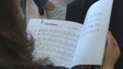 Associação lança livro com músicas tradicionais (vídeo)