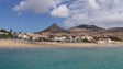 Imagem de Governo admite estender concessão atual da ligação aérea ao Porto Santo