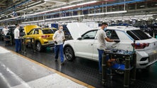 Imagem de Covid-19: Autoeuropa prolonga lay-off até 17 de julho mas paga salários na íntegra
