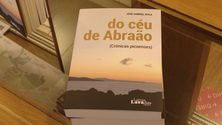 Imagem de `do céu de Abraão`: obra reúne crónicas de imprensa publicadas desde 2004