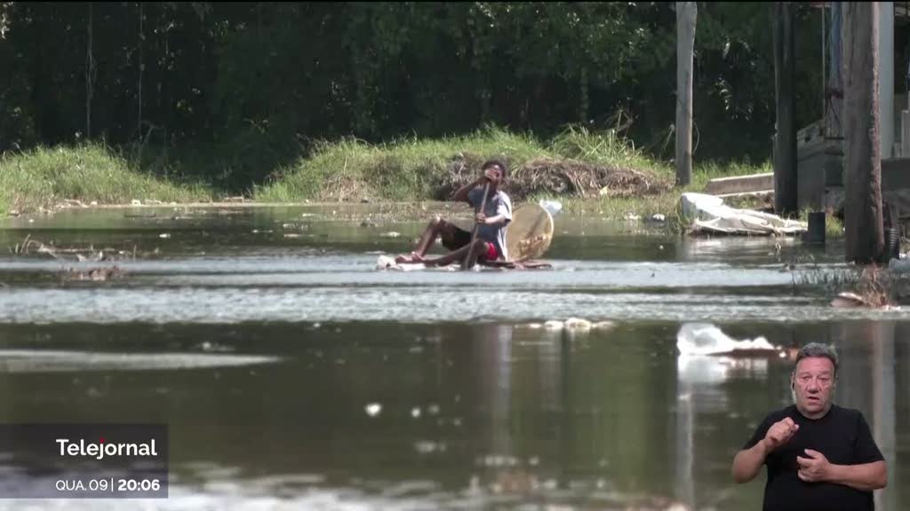 Temperatura dos oceanos a subir, furacões são cada vez mais frequentes