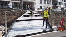 Imagem de Nova ponte sobre a Ribeira de Santa Luzia abre na próxima semana (vídeo)