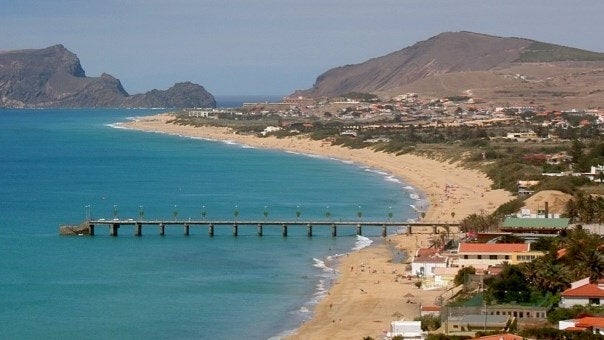 Fardo suspeito de ser droga encontrado no Porto Santo