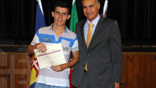 Imagem de Francisco Franco entrega prémios de mérito a 172 alunos