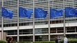 Imagem de Comissão Europeia coloca bandeiras a meia-haste por Portugal