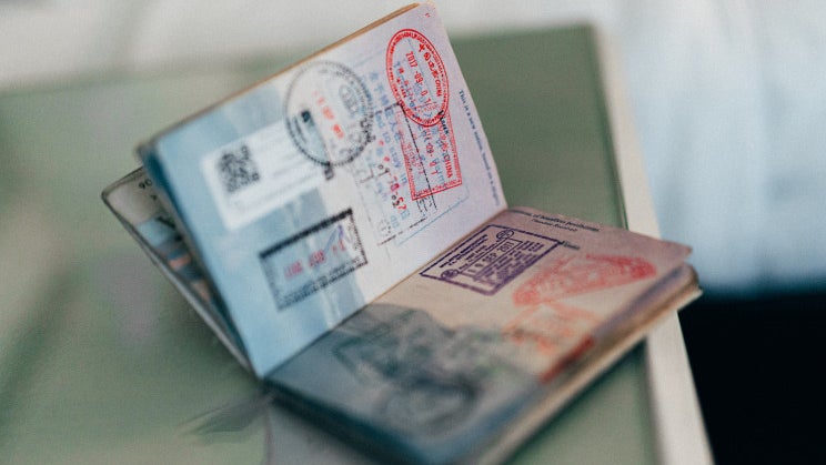Imagem de Fim dos passaportes dourados e controlo dos vistos gold
