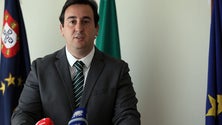 Imagem de Governo teme atrasos no regresso à normalidade