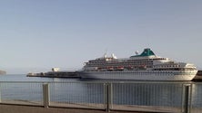 Imagem de Navio Amera cancela passagem de Ano