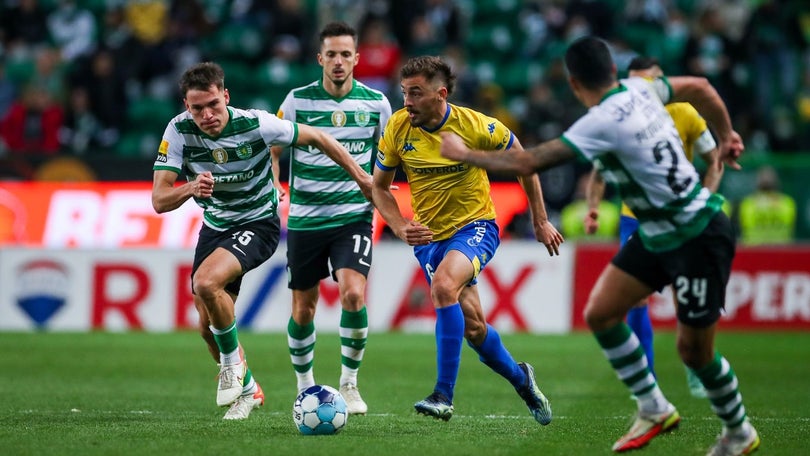 Sporting despacha o Estoril em Alvalade