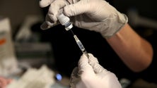 Imagem de Doses administradas no mundo duplicaram
