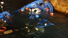 Imagem de Embarcação de pesca naufragou no Porto de Abrigo do Porto Moniz (Áudio)