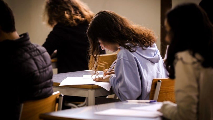 Covid-19: Há condições para alunos do profissional se prepararem para os exames