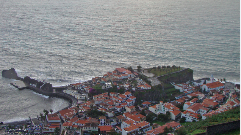 Serviço Municipal de Proteção Civil de Câmara de Lobos encerra acesso ao cais