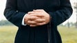 Suspensão das missas deixa padres em situação financeira instável (Vídeo)