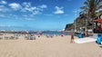 Imagem de Dispensa do uso de máscara na praia, na prática desportiva ao ar livre e nos passeios pela natureza