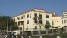 Imagem de Covid-19: Pai de aluno do 6.º ano na Escola Básica dos 2.º e 3.º Ciclos do Caniço está infetado