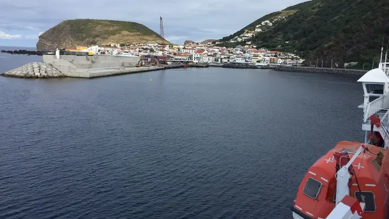 Imagem de Terra voltou a tremer em São Jorge