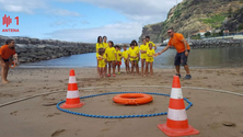 Escolinha do SANAS percorre várias praias da Região