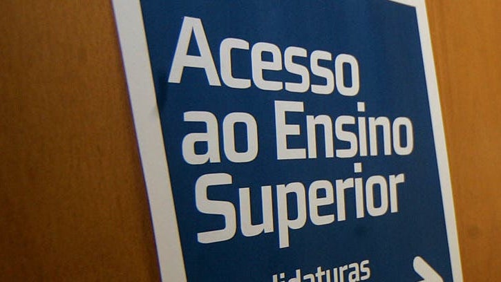 Imagem de Combate à pobreza
