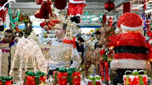 Imagem de Artigos de Natal invadem montras