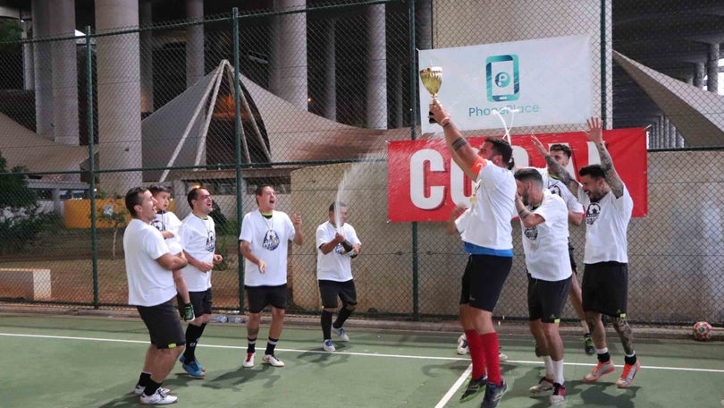 Imagem de Centro Comunitário da Nogueira vence «Main League» do Madeira Futsal Experience