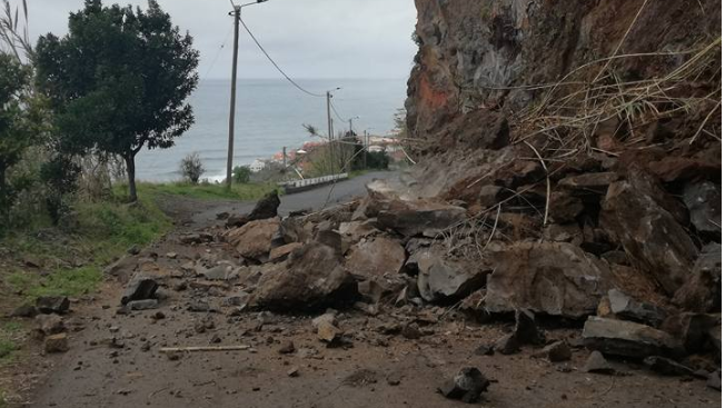 Imagem de Sete estradas regionais encerradas e 14 condicionadas