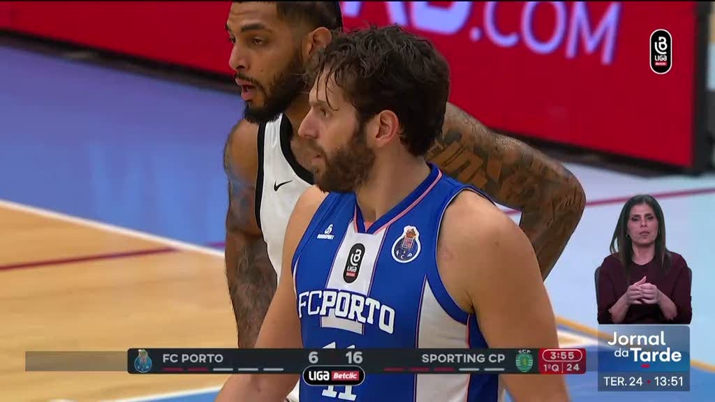 Imagem de Regresso de Miguel Queiroz. Capitão do FC Porto esteve quatro meses de fora