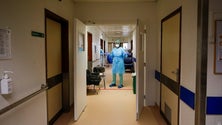 Imagem de Áustria faz levantamento de camas disponíveis para receber doentes portugueses