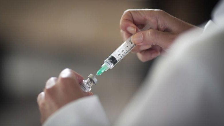 Imagem de Terceira dose «é essencial» para pessoas vulneráveis