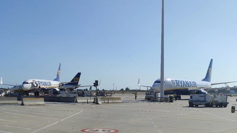 Ryanair compromete-se a investir cerca de 2.700 milhões de euros na Ucrânia após a guerra
