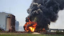 Imagem de Exército russo ataca segunda maior refinaria de petróleo do país
