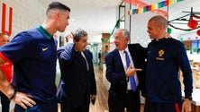 Imagem de Marcelo Rebelo de Sousa jantou com a seleção portuguesa de futebol