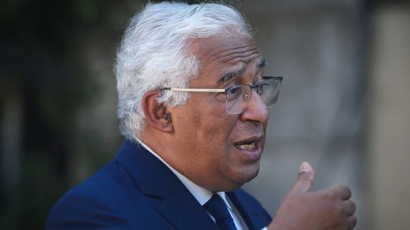 Imagem de Costa admite baixa de IRS para classe média