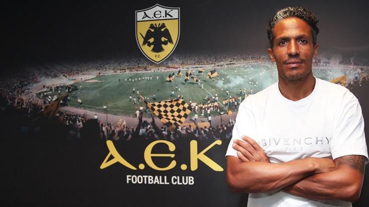 Imagem de Bruno Alves assume cargo de diretor-desportivo do AEK Atenas