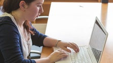 Imagem de Cerca de 500 estudantes madeirenses concorreram ao ensino superior nos primeiros 3 dias (Áudio)