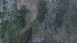 Imagem de Limpeza de escarpa leva à evacuação de casas na Madalena do Mar (vídeo)