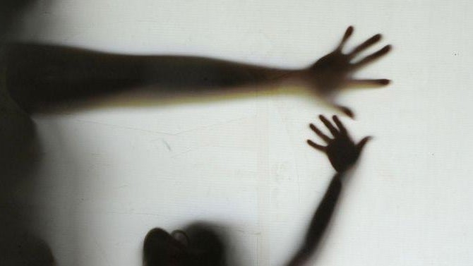 Imagem de Prisão preventiva para alegado pedófilo de 48 anos de idade
