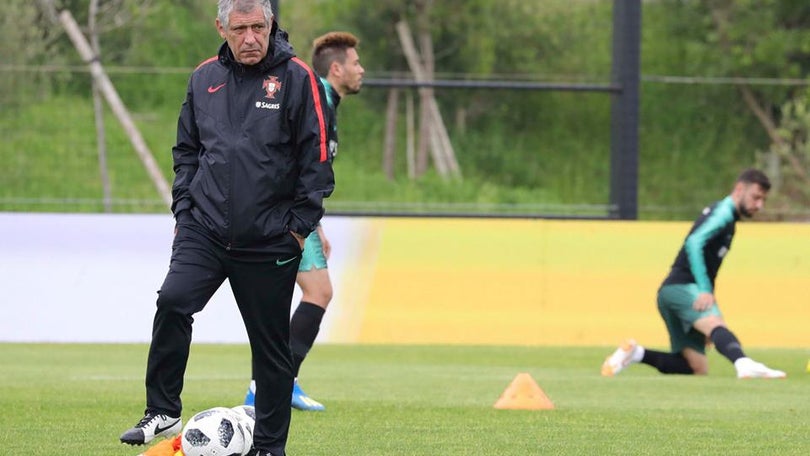 Treino de Portugal com 22 jogadores e ainda sem Ronaldo