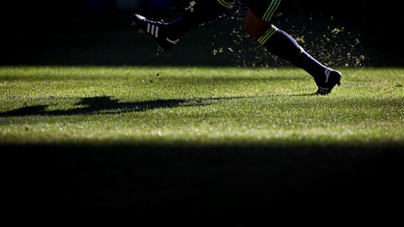 Imagem de Covid-19: Jogos da Liga NOS e Liga PRO suspensos por tempo indeterminado