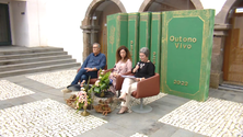 Imagem de Livros estão no centro do Outono Vivo (Vídeo)