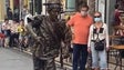 Estátuas vivas são atração no Funchal (vídeo)