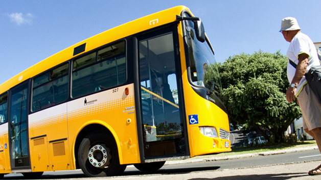 Imagem de Horários do Funchal interdita turistas de usar transporte público